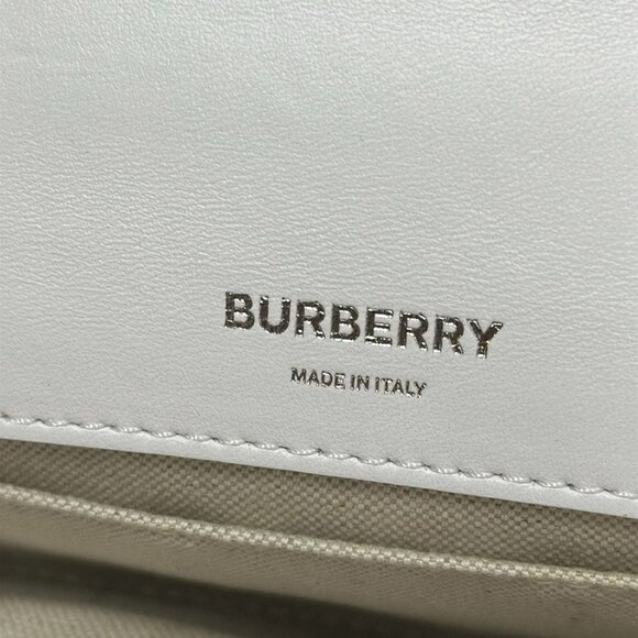 Auth BURBERRY LONDON ENGLAND Roller Bag - White Black Leather Shoulder Bag - Picture 9 of 11